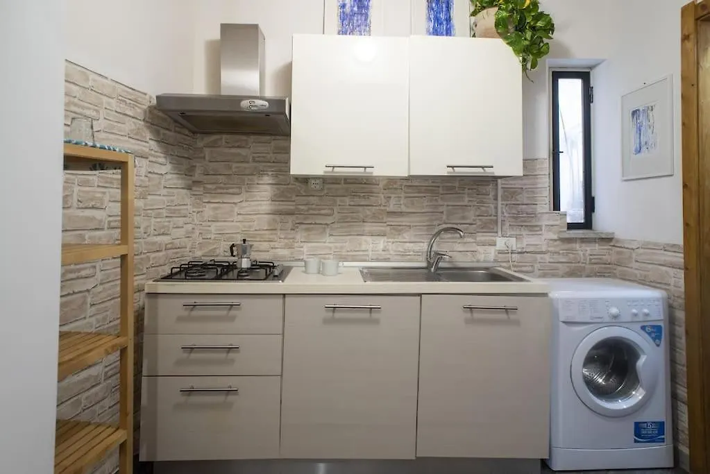 Casa Dell'Artista Cozy Apt In Vucciria Palermo Apartment
